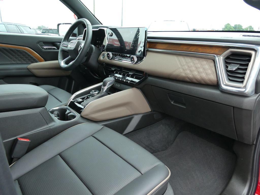 2025 GMC Canyon Denali
