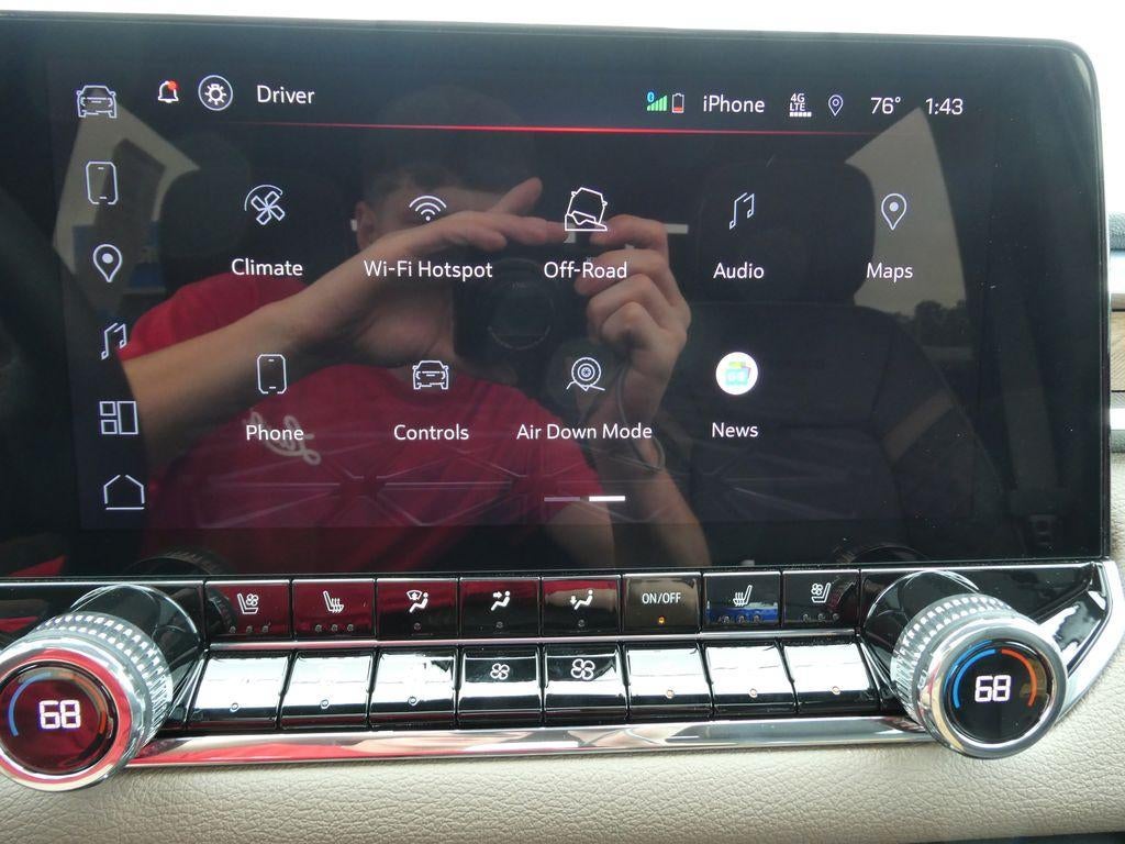 2025 GMC Canyon Denali