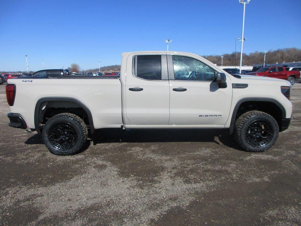 2026 GMC Sierra 1500 Pro - Photo 4