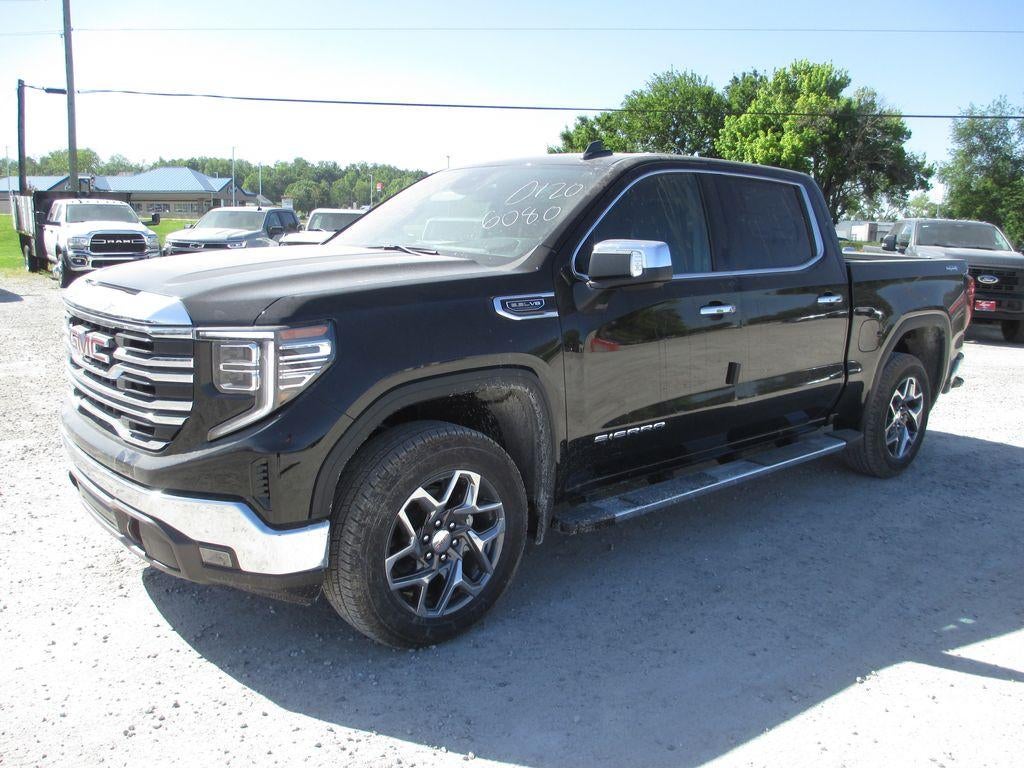 2026 GMC Sierra 1500 SLT - Photo 10