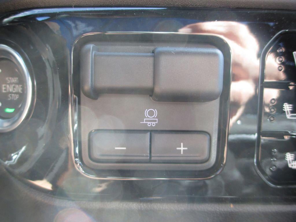 2026 GMC Sierra 1500 SLT - Photo 20