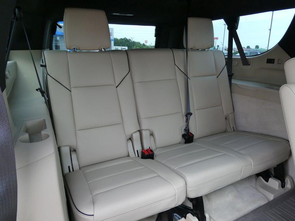 2022 Cadillac Escalade ESV Premium Luxury