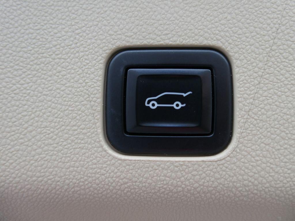 2022 Cadillac Escalade ESV Premium Luxury