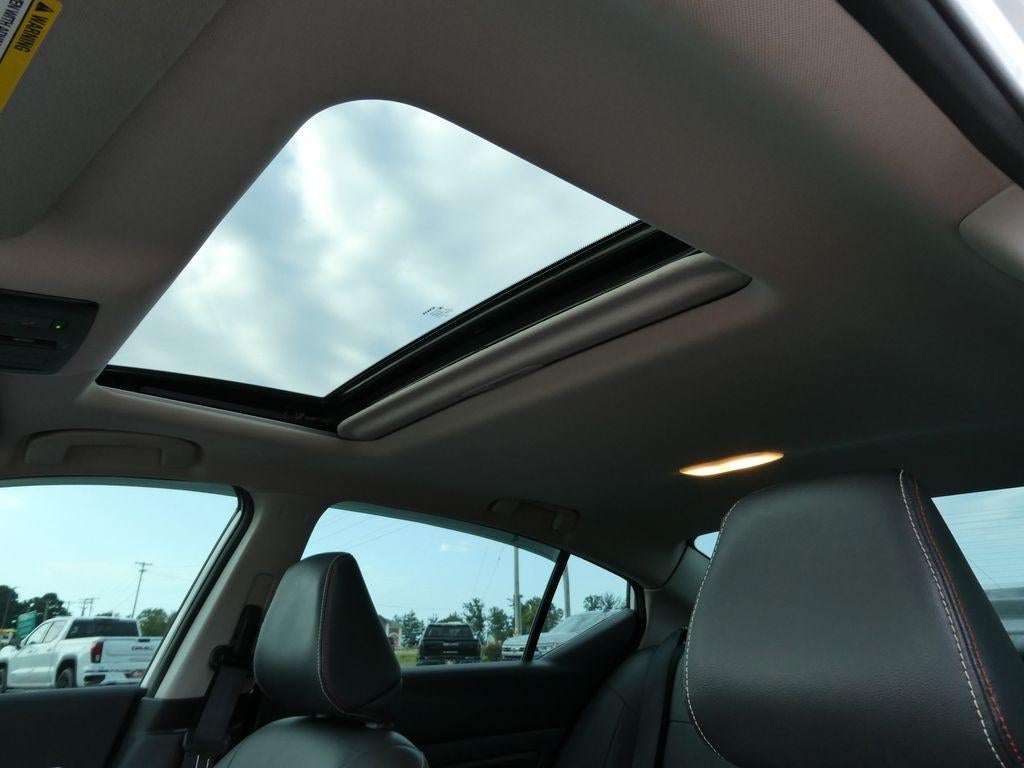 2023 Nissan Altima SR FWD