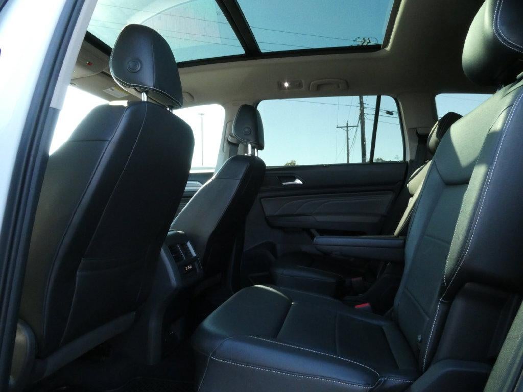2021 Volkswagen Atlas 3.6L V6 SE w/Technology R-Line