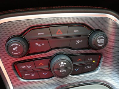 2016 Dodge Challenger SXT Plus