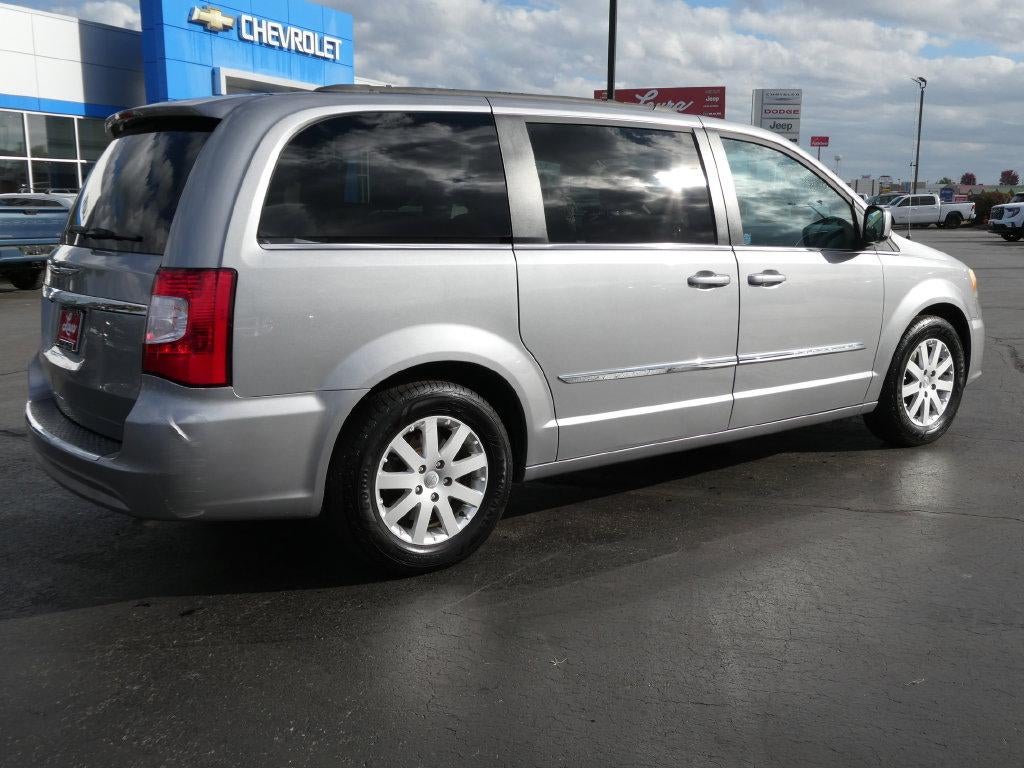 2014 Chrysler Town & Country Touring