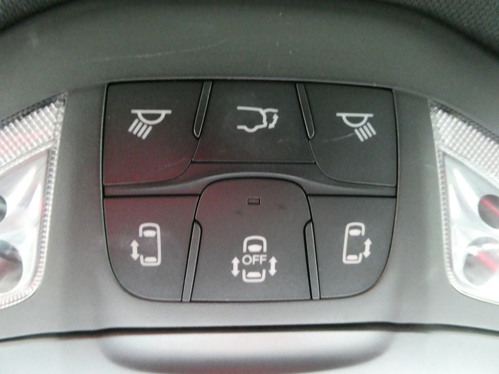 2024 Chrysler Pacifica Hybrid Premium S Appearance Pkg