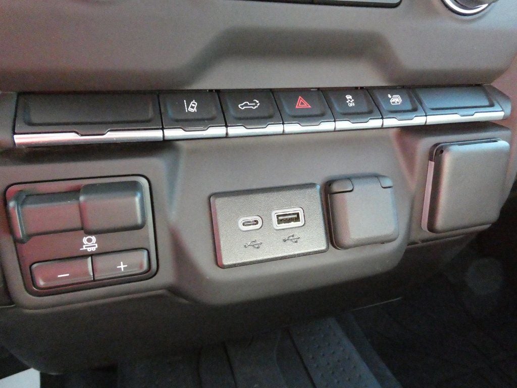 2024 Chevrolet Silverado 2500 HD Custom