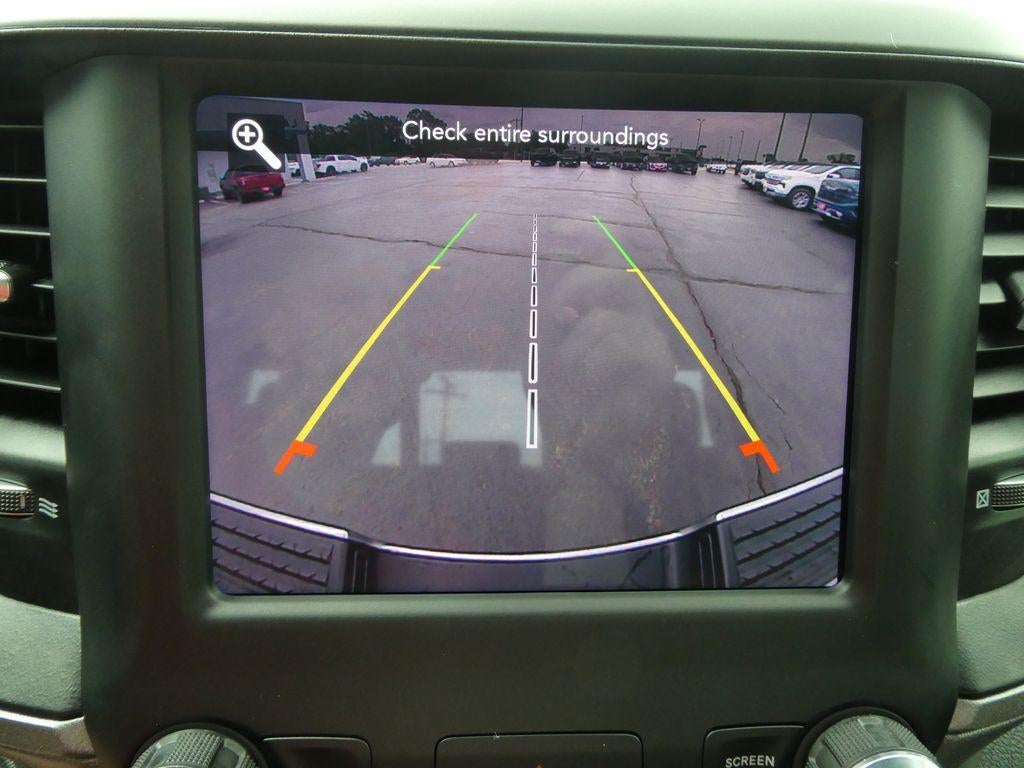 2021 RAM 2500 Tradesman Crew Cab 4x4 6'4" Box