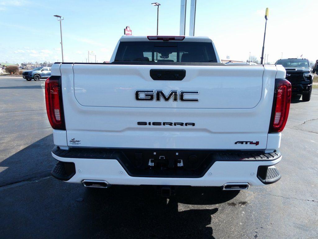 2025 GMC Sierra 1500 AT4