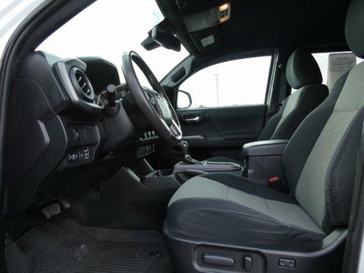 2022 Toyota Tacoma 4WD SR