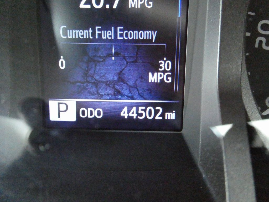 2022 Toyota Tacoma 4WD SR