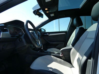 2019 Volkswagen Jetta 1.4T R-Line