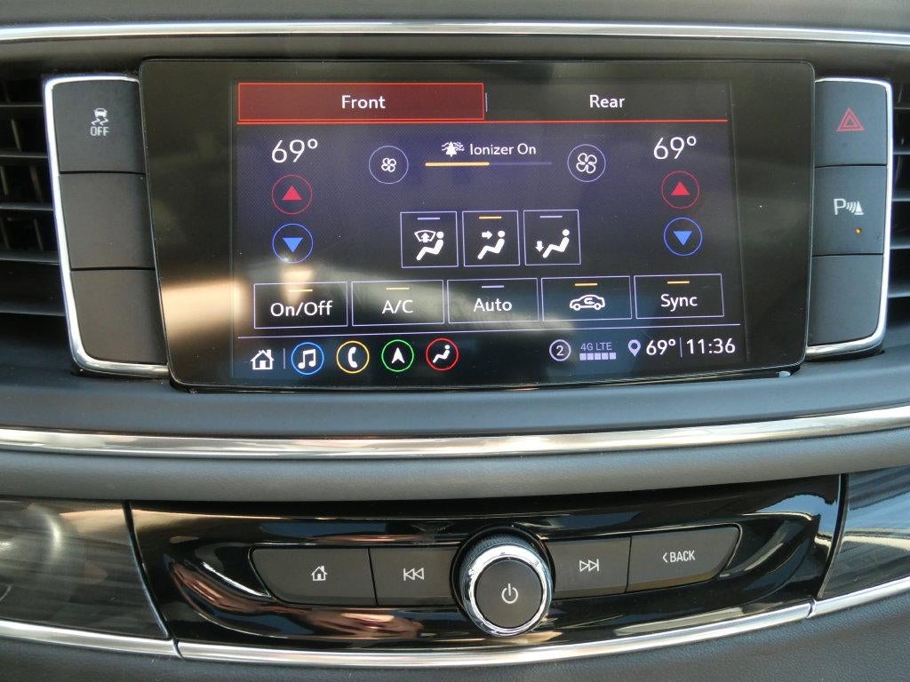 2020 Buick Enclave Essence