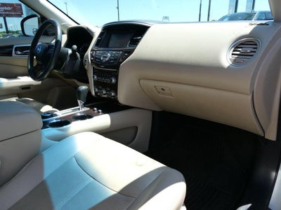 2016 Nissan Pathfinder Platinum