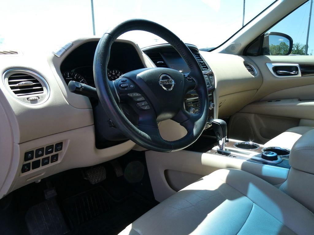2016 Nissan Pathfinder Platinum