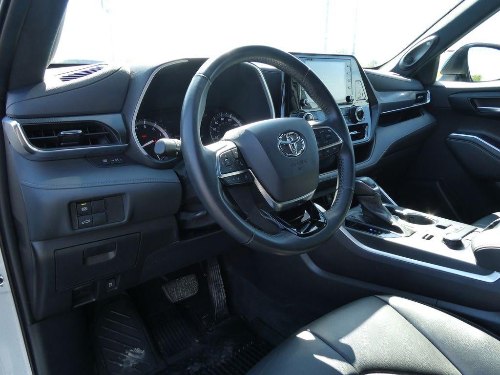 2021 Toyota Highlander XSE