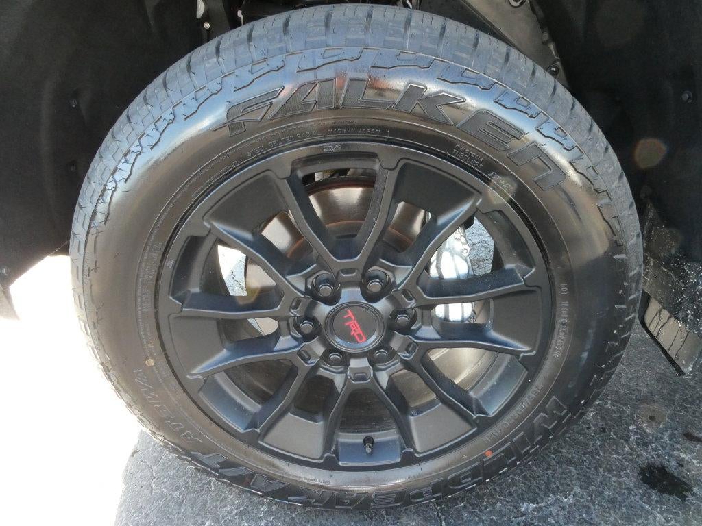 2026 Toyota Tundra Limited CrewMax 5.5' Bed