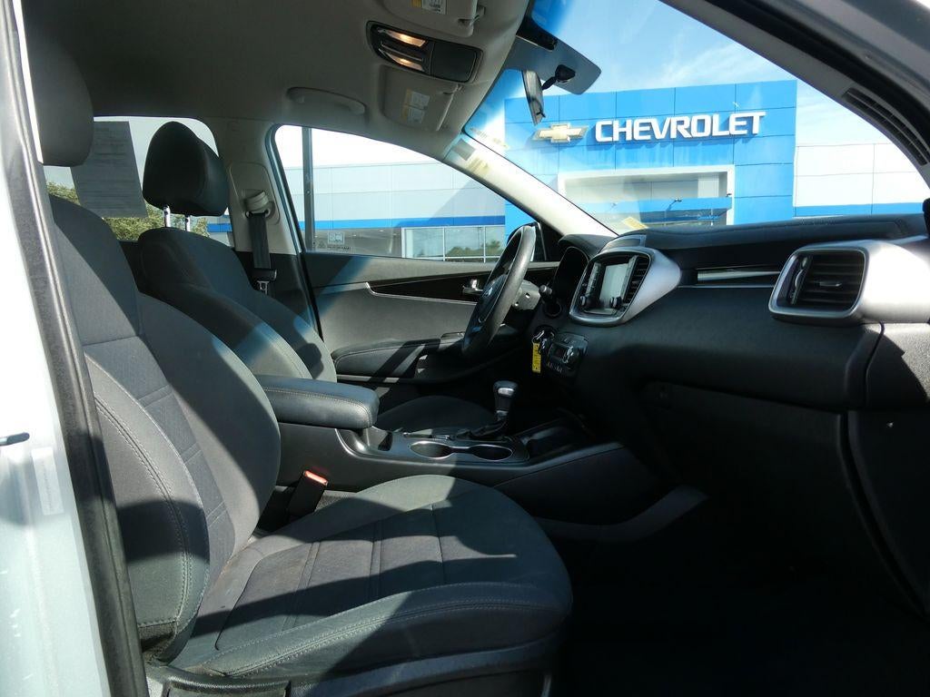 2019 Kia Sorento 3.3L LX