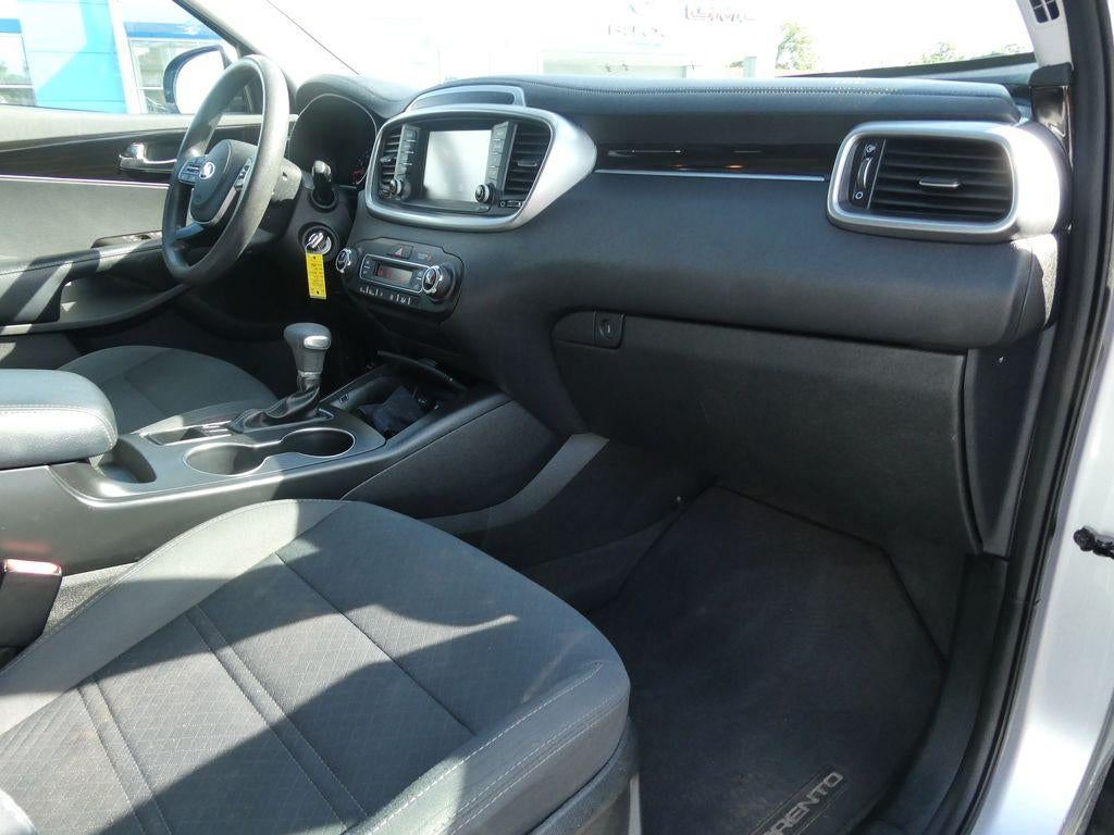 2019 Kia Sorento 3.3L LX