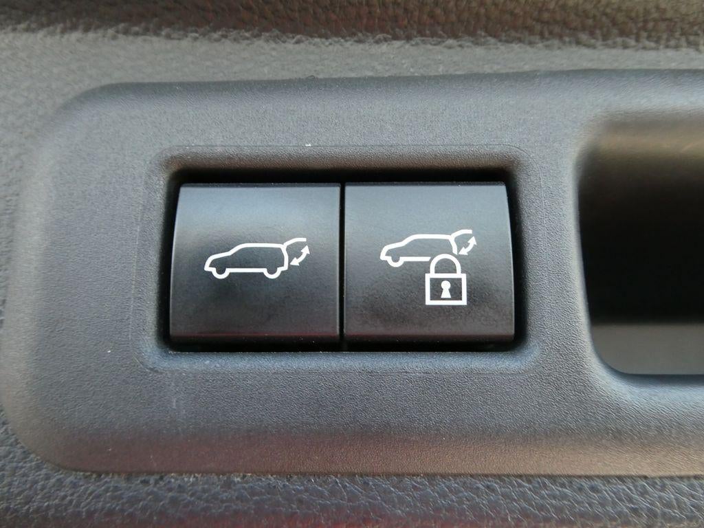 2023 Toyota Sequoia SR5