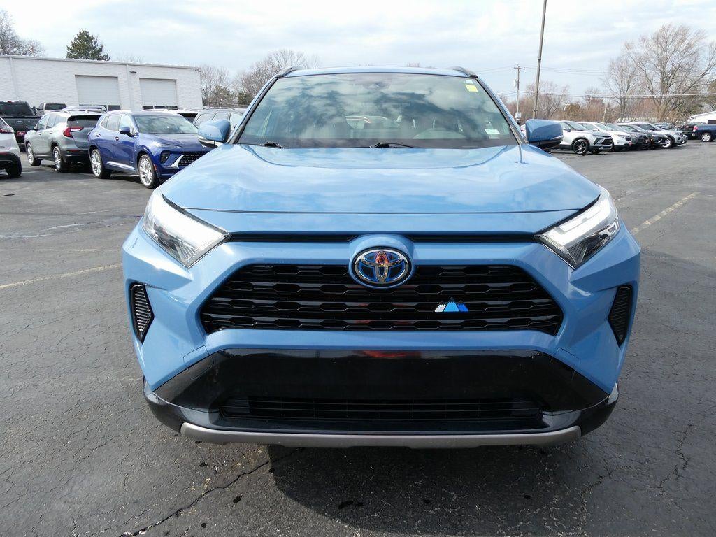 2022 Toyota RAV4 Hybrid SE