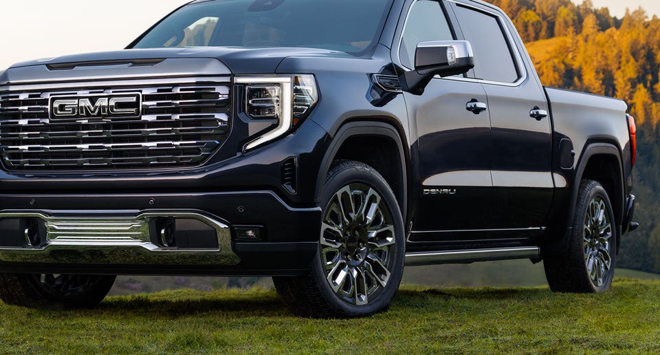 Laura Buick GMC Sullivan in Sullivan MO